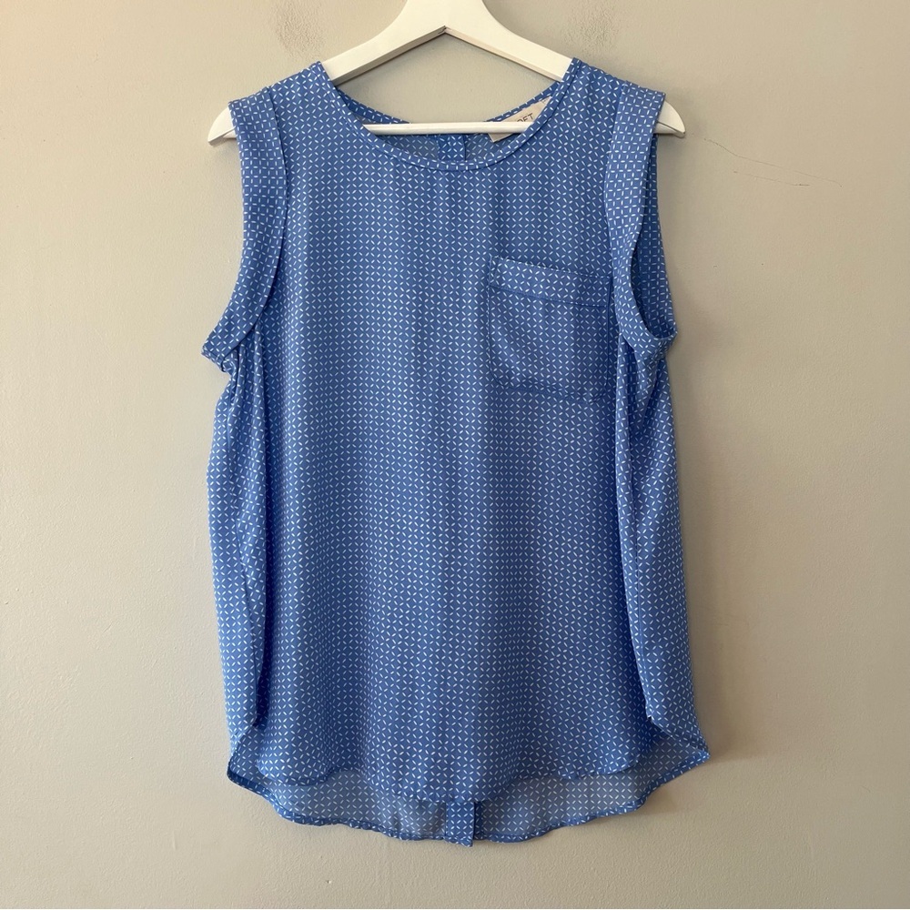 Loft Lightweight Blue and White Tank Blouse with Button Back Medium‎